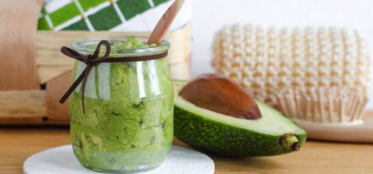 El aguacate ayuda a calmar tu piel tras la depilación