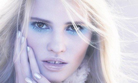 Lara Stone, musa de Lo'Oreal para el maquillaje oficial del Festival de Cannes 2014