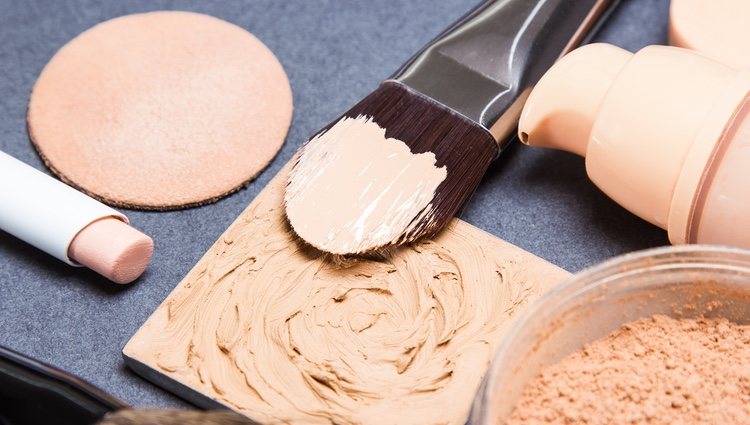 Te hagas el maquillaje que te hagas, nunca puede faltar la base