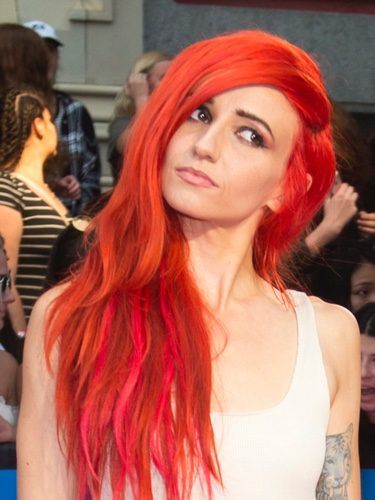 Lights con melena roja en los premios Much Music Video 2017
