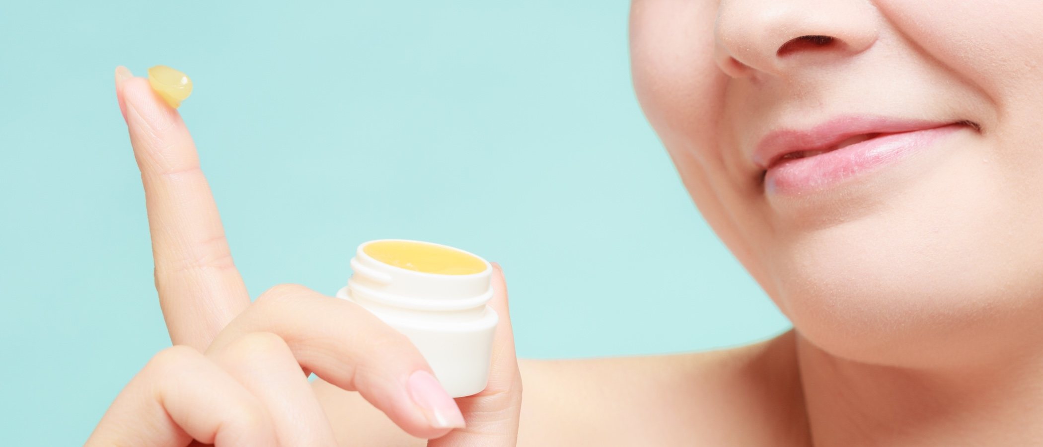 La vaselina como aliado de belleza: nutre, repara y fortalece