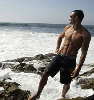 Bronceado masculino: trucos para presumir de moreno