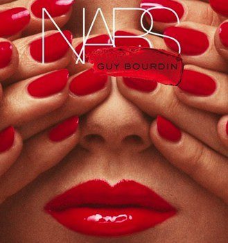 Nars lanza una colección inspirada en el fotógrafo Guy Bourdin
