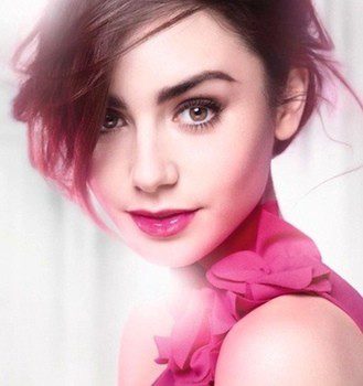 Lily Collins presenta los labiales de la colección 'Lip Lover' de Lancôme