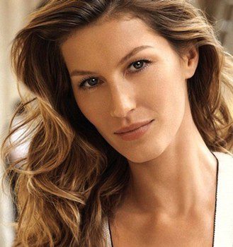 Chanel continúa apostando por Gisele Bündchen en su nueva campaña 'Les Beiges Collection'