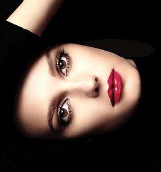 Brillo y mucho color para tus labios con 'Rouge Allure Gloss' de Chanel