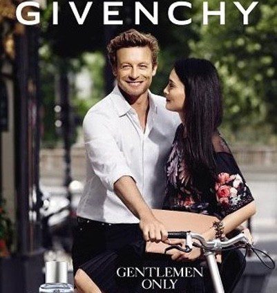 Simon Baker, al mando del perfume de Givenchy, 'Gentleman Only Casual Chic'