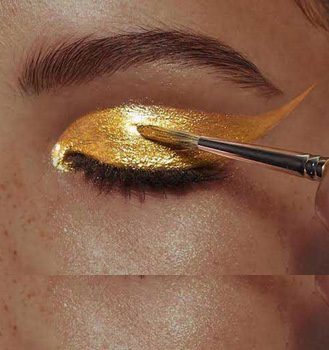 Pat McGrath convierte el make up en oro puro con 'Gold001'