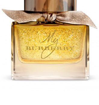 Burberry se hace oro con su fragancia 'My Burberry Festive'