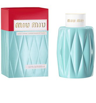 Miu Miu amplia su línea de belleza con productos para el cuidado corporal