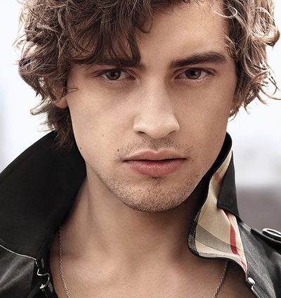 'Mr Burberry', el nuevo perfume inspirado en el mítico 'trench coat'