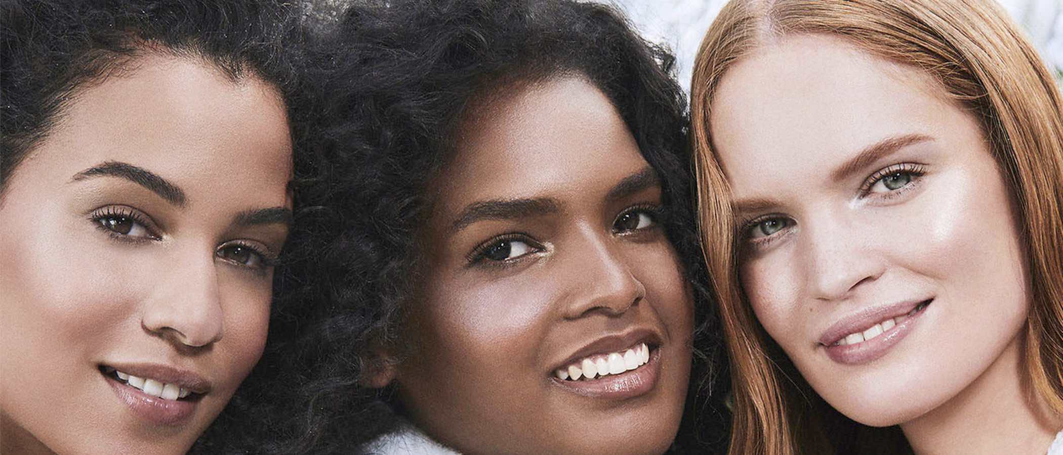 Becca da la bienvenida al frío con la colección 'Après Ski' para un maquillaje cálido y luminoso