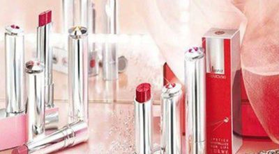 Labios cristalizados con la colección de pintalabios de Swarovski