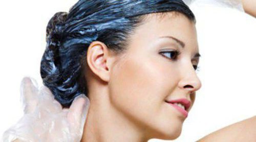 Tintes caseros: ¿Cómo teñirse el pelo en casa?