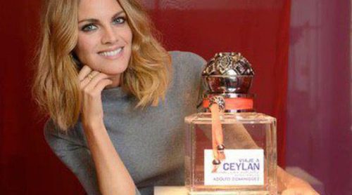 Amaia Salamanca y Eduardo Noriega protagonizan la campaña de 'Viaje a Ceylan' de Adolfo Domínguez