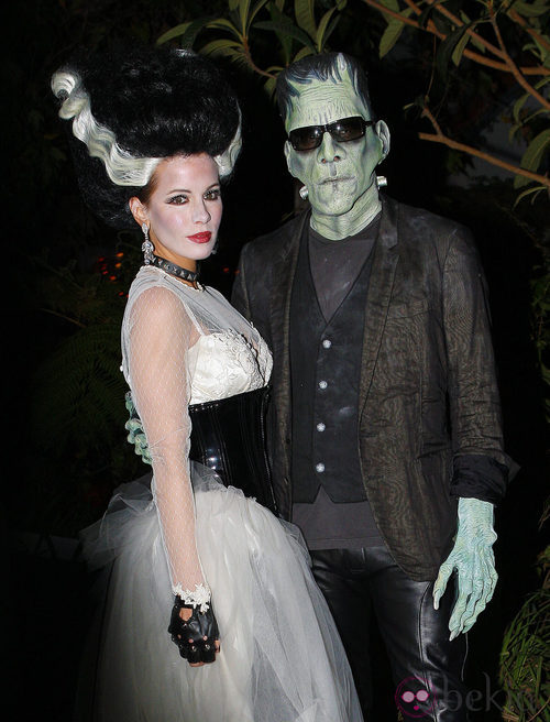 Maquillaje de la novia de Frankenstein para Halloween 2011 