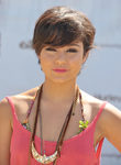 Vanessa Hudgens con un corte garçon