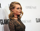 Cara Delevingne con un collar capilar