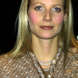 Gwyneth Paltrow se pasa con el colorete