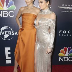 Kendall Jenner y Kylie Jenner se conjuntan para los Globos de Oro