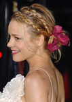 Rachel McAdams con un peinado de trenzas