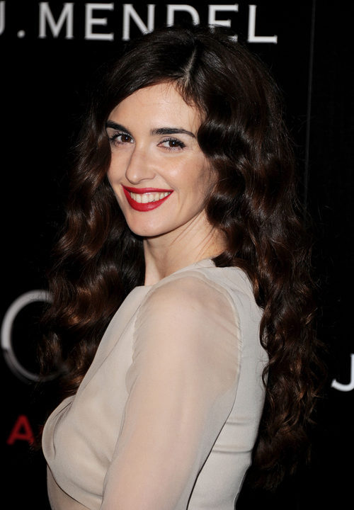 Paz Vega con rizos de espiral