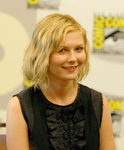 Kirsten Dunst con ondas playeras