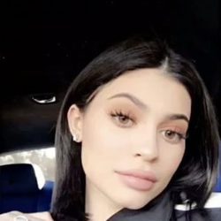 Kylie Jenner se pasa al corte bob para sanear su cabello
