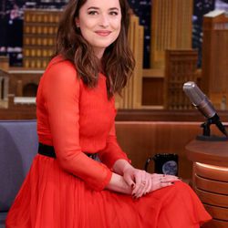 Dakota Johnson sin flequillo en un talkshow