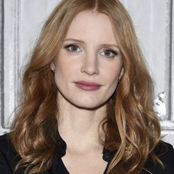 Jessica Chastain con melena naturalmente ondulada