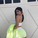 Kylie Jenner presume de highlighter