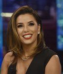 Eva Longoria con unos favorecedores labios rouge