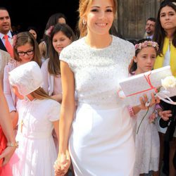 Virgina Troconis  en la comunión de su hija Triana