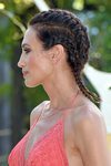 Nieves Álvarez con un peinado con trenzas