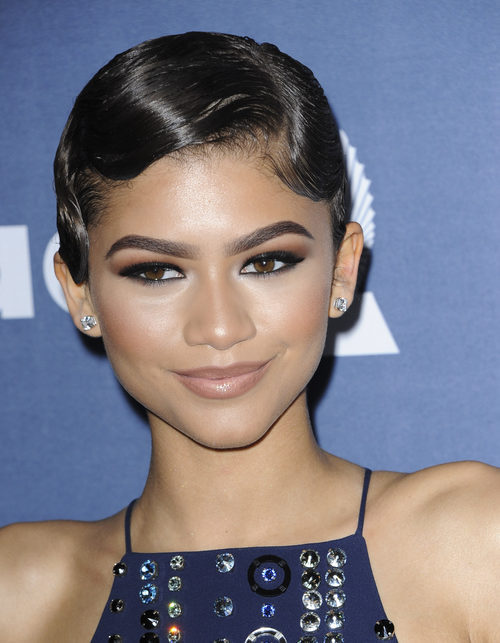 Zendaya se decide por unos labios marrones