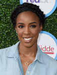 Kelly Rowland con trenzas en forma de corona