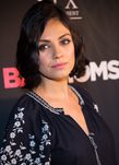Mila Kunis con melena bob ondulada