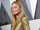 Margot Robbie prescinde de las pestañas postizas