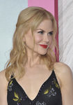 Nicole Kidman con mechones recogidos