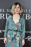 Nadia de Santiago con el pelo estropeado en la premiere de la película 'El Secreto de Marrowbone'