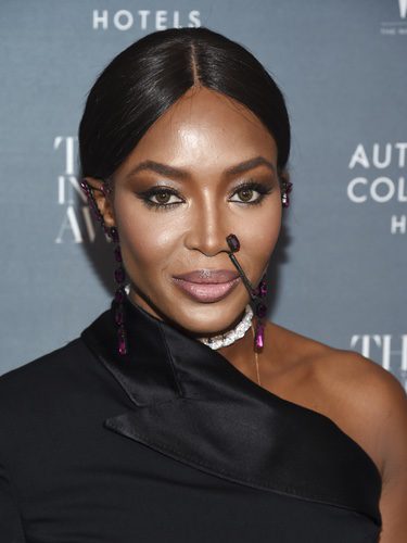 Naomi Campbell con muchos brillos en los 'Magazine Innovator Awards'
