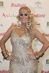 La Húngara con un look sobrecargado en los 'Premios Radiolé' en Sevilla