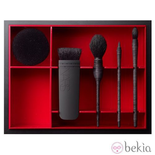 Estuche de pinceles de la colección 'Modern kabuki' de Nars