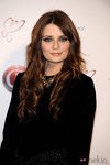 Mischa Burton con melena suelta y smokey eyes
