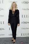 Reese Witherspoon con ondas al agua y maquillaje natural