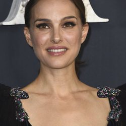 Natalie Portman con un delineado negro en la premiere de 'Annihilation'