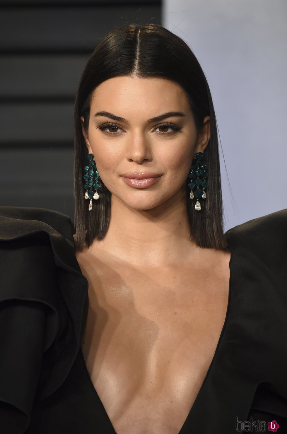 Kendall Jenner con un ligero smokey eye en la Fiesta de Vanity Fair tras los Oscar 2018
