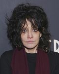 Amy Heckerling con el pelo despeinado en el segundo aniversario de Metrograph 2018