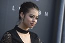 Amber Midthunder con un recogido en la premiere de 'Legion' en Los Ángeles