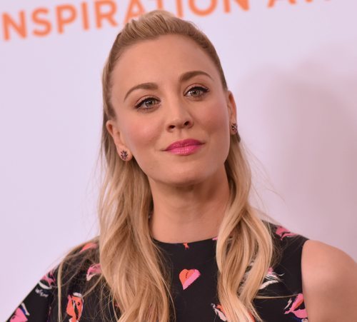 Kaley Cuoco con un look muy dulce en los Inspiration Awards 2018